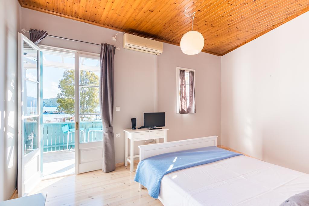 Tsonas Apartments 리지아 외부 사진